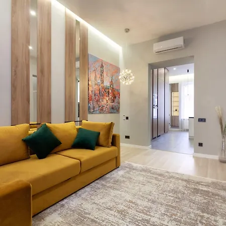 Apartment Royal On Voloshyna 2 Lviv