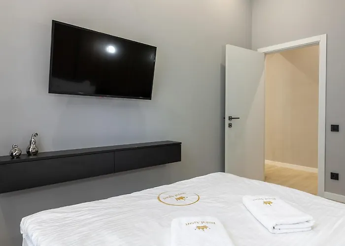 Royal On Voloshyna 2 Apartment Lviv